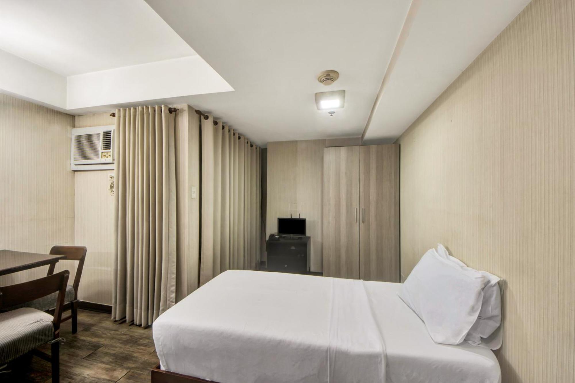 Super Oyo Capital O 907 Ceo Flats Hotel Makati City Exterior photo